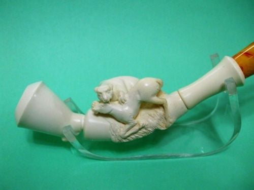 Lion Hunts Gazelle Block Meerschaum Pipe Animals Wild Hunt scene by H. Cor 9827