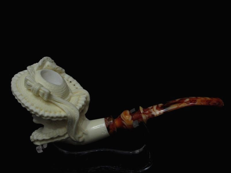 Beautiful Smiling Lady Woman w/Hat Block Meerschaum pipe by Cor Gift Case 7286