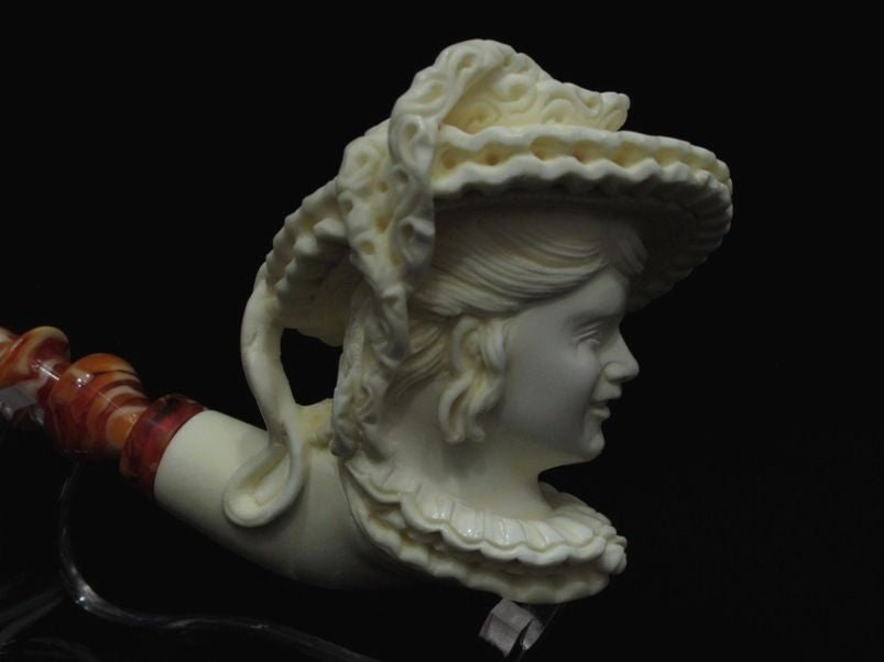 Beautiful Smiling Lady Woman w/Hat Block Meerschaum pipe by Cor Gift Case 7286